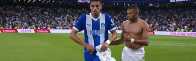 Zbog ovog poteza sa Mbapeom trener izbacio svog igrača (VIDEO)