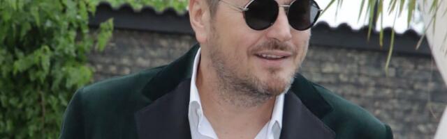 Ima luks vilu na kojoj mu svi zavide, svoj vinograd, a evo u kakvoj je kući Aco Pejović živeo u Prijepolju