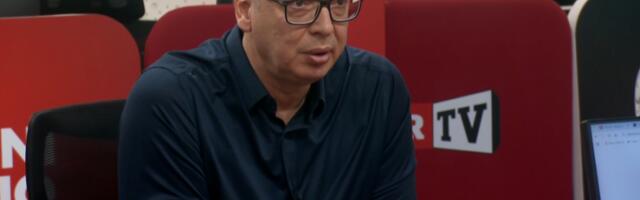 ZAKLEO SAM SE NA USTAV I VERNOST SVOM NARODU Vučić: Zločince samo prezirem, ali Rezolucija je usmerena na rušenje Srbije