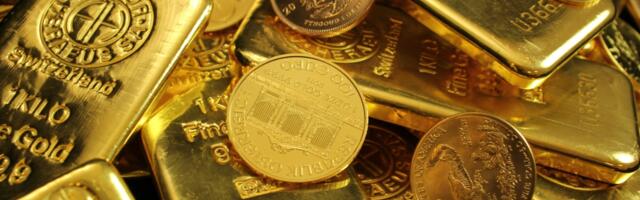 Muškarac kopao bazen u dvorištu i našao 700.000 evra: Zvaničnici odlučili da sme da ih zadrži