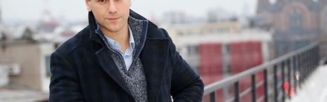 Posle kupanja Luka Raco izašao iz kupatila samo sa peškirom oko struka! "To utiče na rejting za određenu populaciju!"