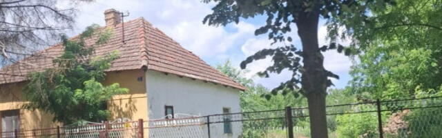 Ogromna kuća i plac u Vojvodini prodaju se za 10.000€: Svi se pitaju u čemu je caka, a evo šta je istina! FOTO