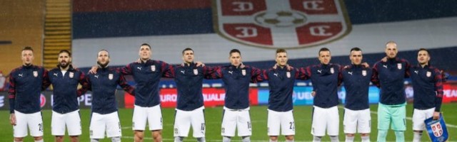 STOJKOVIĆ PODVIKNU, NE SMEMO DA IGRAMO DOSADNO! Selektor pričao o Vlahoviću, evo šta misli o Joviću i Mitroviću!
