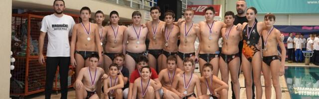 Radnički  vicešampion 11.  Neninog Memorijala