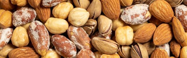 Šaka dnevno može da spusti holesterol: Ova grickalica radi za srce više nego što mislite