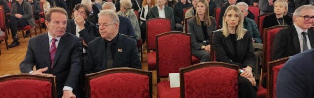 SVI SU TU! Moka, Bokan, Tadić, Danilović - nema ko nije došao da se oprosti od velikog Duška Vujoševića! (VIDEO)