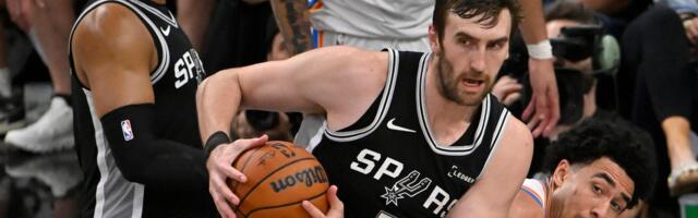 Vembanjama srušio šampiona: San Antonio izbacio Oklahomu i zakazao finale sa Niksima