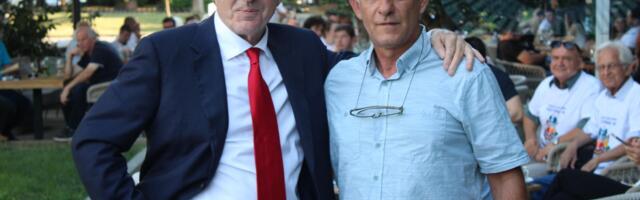 I Bogoljub Karić u predizbornoj kampanji u Leskovcu