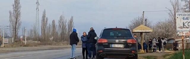 Skupa vozila i "ekskurzija" do Voždovca: Postaju li meštani Male Krsne Beograđani?