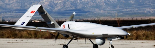Srbija nabavlja turske dronove koje koristi vojska Azerbejdžana