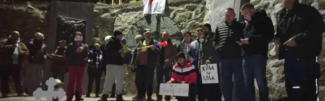 „I Bonjince pumpa“ – u selu od 179 stanovnika kod Babušnice održan protest na Sretenje, najavljuju novi u subotu
