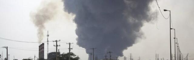 VIŠE OD 500 RANJENIH, JEZIVE SCENE NA ULICAMA: U eksploziji u luci Radžai na jugu Irana poginule najmanje četiri osobe