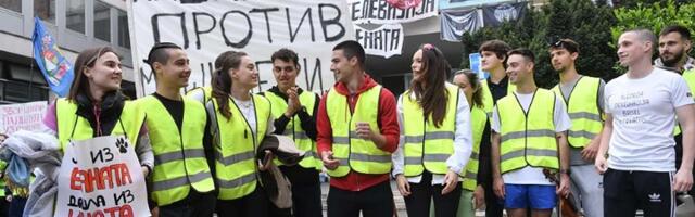 Student: Želimo da ponudimo ljude koji nisu ukaljani