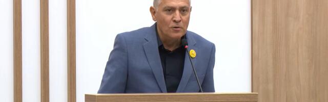 Bošković u Skupštini Beograda: Grad i javna preduzeća mnogo troše na reklame i reprezentaciju