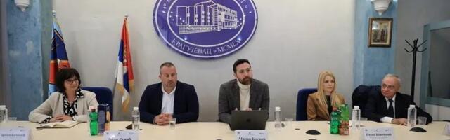 U Kragujevcu 14.000 nezaposlenih manje nego pre 10 godina: Direktnim dijalogom sa privredom do novih radnih mesta (FOTO)