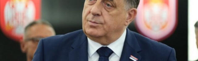 Додик: Ако Шмит наметне закон о имовини, следи одлука о независности Српске