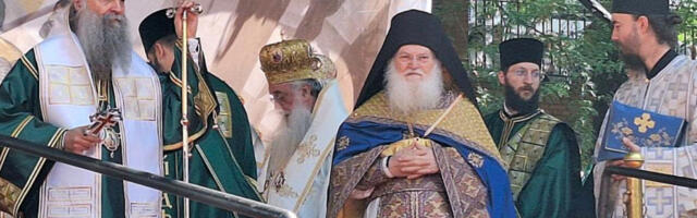 OBELEŽAVANJEM HRAMOVNE SLAVE VAZNESENSKE CRKVE POČELA PROSLAVA SPASOVDANA U BEOGRADU: Hiljade vernika i molitve pred Pojasom Presvete Bogorodice