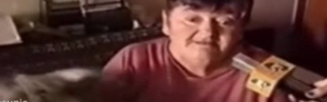 (VIDEO) BAKA USVOJILA PRASE, A O NJIHOVOJ LJUBAVI SVI PRIČAJU: Tek da vidite šta Cica ume, oduševićete se!