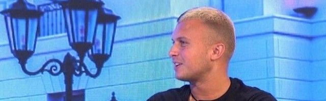 IMALA JE ODNOSE U WC, POLOMILA ŠOLJU! Stefan Karić nastavlja sa PROVOKACIJAMA na račun Kije Kockar - haos na DRUŠTVENIM MREŽAMA /FOTO/