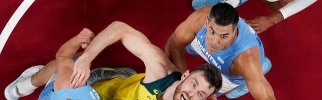Skola u suzama otplesao poslednji tango, Australija trojkama raznela Argentinu