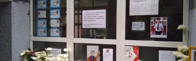 Poruka maturanata upućena ubijenima u Ribnikaru (FOTO)
