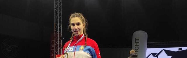 Zlatna Aleksandra Rapaić: Bokserka Petrovgrada trijumfovala na Kupu nacija