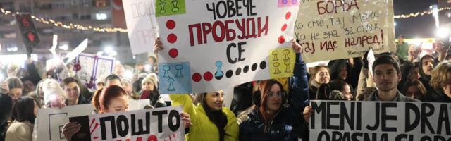 Studenti koji pešače neće moći da spavaju u sportskoj hali u Sopotu, noćiće u plastenicima