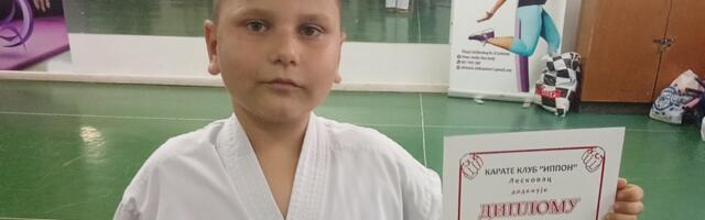Zeleni pojas u osmoj godini: Leskovčanin Pavle Tomašević briljira u karateu