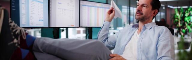 Skandal u Francuskoj: Visoki činovnik godinama ponižavao žene – otkriveni jezivi detalji o njegovim čuvenim šetnjama sa radnicama