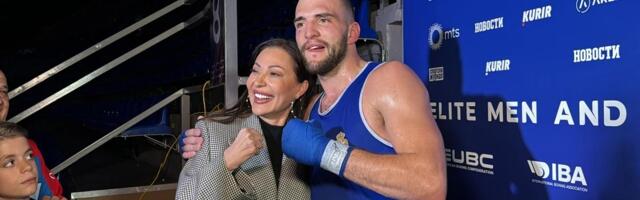 Ceca Ražnatović otkrila da je Veljko van Srbije: "Ostaće godinu dana"