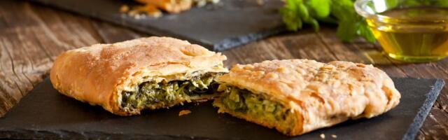 Posna pita sa prazilukom: Tajna hrskavih kora i fila koji podseća na sir, idealna i za ručak