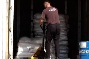 Посла има, али нема ко да ради – радници из Србије одлазе, а странци нам долазе