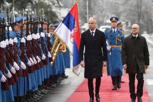 Вучевић с мађарским министром одбране: Билатерални односи на историјском нивоу