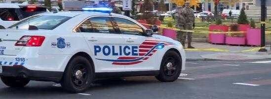 PUCNJAVA KOD BELE KUĆE Džej Di Vens: Još uvek ne znamo motiv napadača