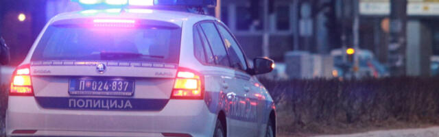 Kamion udario pešaka koji je išao kolovozom, jer trotoar nije očišćen od snega