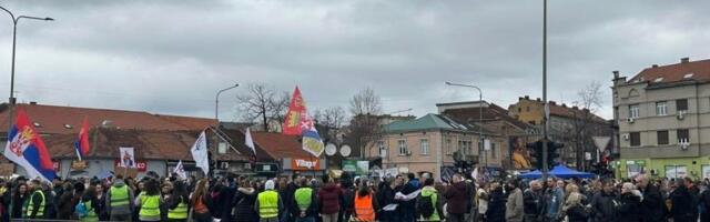 Ludilo mozga! Blokaderka pumpa u prazno: Ovo gledate na sopstvenu odgovornost (VIDEO)