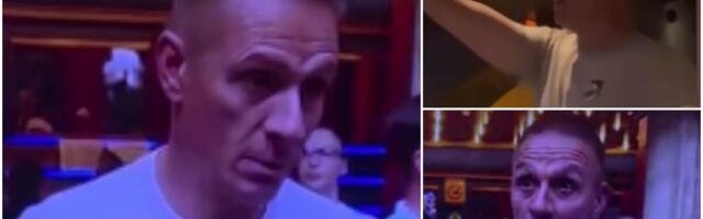 OVO JE BLOKADER KOJI JE TUKAO NOVINARA NA TRIBINI PROGLASA U FRANKFURTU! Vlasnik nemačke kompanije psovao i urlao, a onda se pravdao SRAMNIM REČIM (VIDEO)