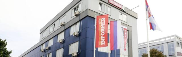 "Vrelo leto1" - Bolesno: Glavni blokaderski nasilnik bi da spali Informer (FOTO)