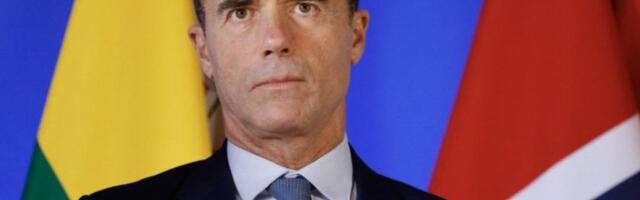 "VELIKA BLAMAŽA" Gujon: Evroposlanik Goci se povukao iz debate o Srbiji u Parizu