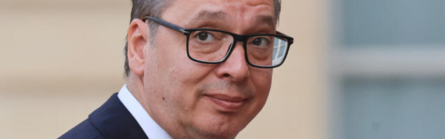 "USKORO ĆETE ČUTI KOLIKO ĆE BITI POVEĆANJE PENZIJA OD DECEMBRA, A PLATA OD JANUARA" Vučić: Pomoć penzionerima nema veze sa izborima