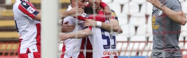 (UŽIVO)  UDVOSTRUČENA PREDNOST! Crvena zvezda ponovo zatresla mrežu Radničkog!