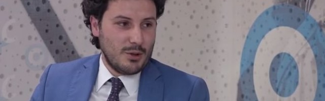 SAD JE SVE JASNO! ALBANSKI ČETNIK ZABIO SRBIMA NOŽ U LEĐA! URA neće glasati za ukidanje Zakona o slobodi veroipovesti! (VIDEO)