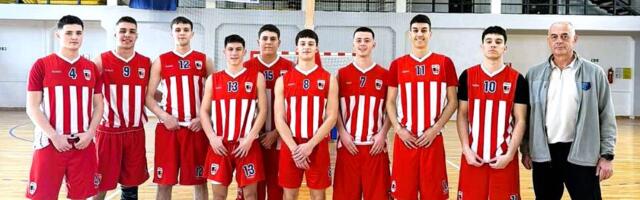 Košarkaška ekipa čačanske Gimnazije prvak Srbije!