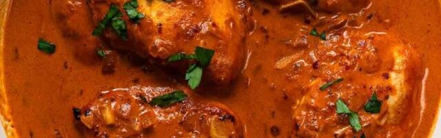 Piletina u sosu od pečenih paprika: Ručak koji miriše na domaću kuhinju