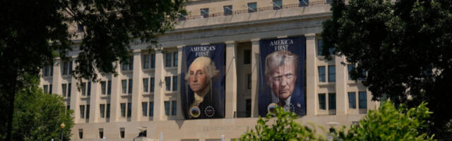 Трамп оставио више од половине америчких амбасада без амбасадора