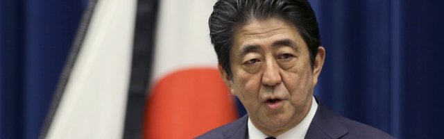 Japan uveo vanredno stanje u celoj zemlji: Premijer Šinzo Abe na meti kritičara