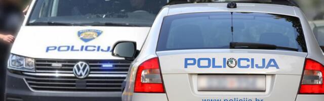 UŽASNE SCENE: Tuča navijača na autoputu u Hrvatskoj - ima i ozbiljno povređenih! (UZNEMIRUJUĆI VIDEO)