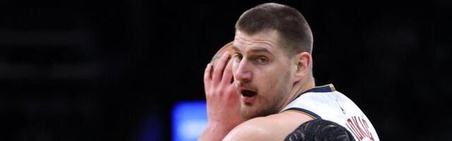 Istorijaaaa! Pogledajte potez Jokića, čovek ima magiju u rukama (VIDEO/FOTO)