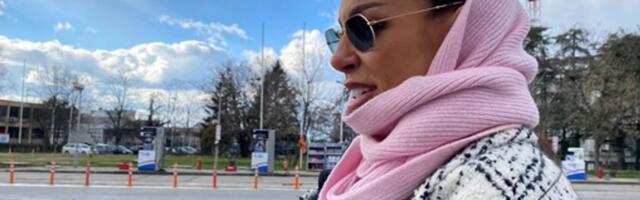 "BILO JE 10 LJUDI NA NASTUPU, PLAKALA SAM":đ Poznata pevačica o neprijatnom iskustvu: "Ne treba mi sažaljenje"