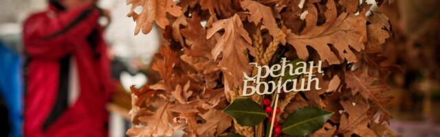 NAJBITNIJI OBIČAJ KOJE DANAS TREBA ISPOŠTOVATI Jerej za Kurir poslao važnu poruku vernicima: Evo zašto se Božić i Badnji dan proslavljaju baš ovog datuma